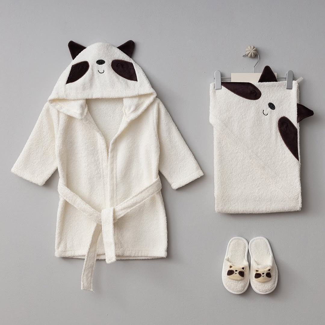 ست حوله نوزادی 3 تیکه اسپرت طرح پاندا ترک جعبه دار